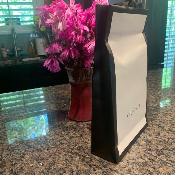 Gucci Shopping Bag - Picture 4 of 5